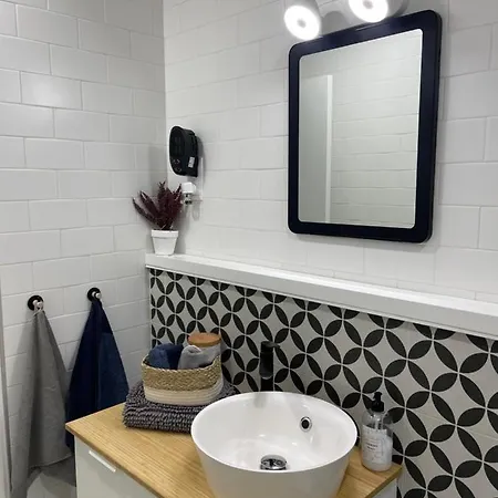 Centrico Apartamento Reformado En Aranjuez Zewnętrze zdjęcie