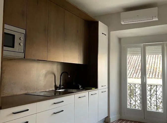 Centrico Apartamento Reformado En Aranjuez
